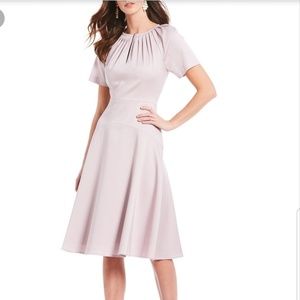 💜Gianni Bini Jacklyn Ruched Keyhole Midi Dress